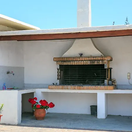 Ampeli Apartment