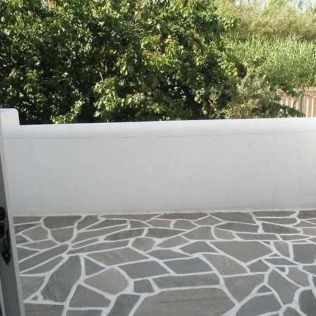 Ampeli Apartment